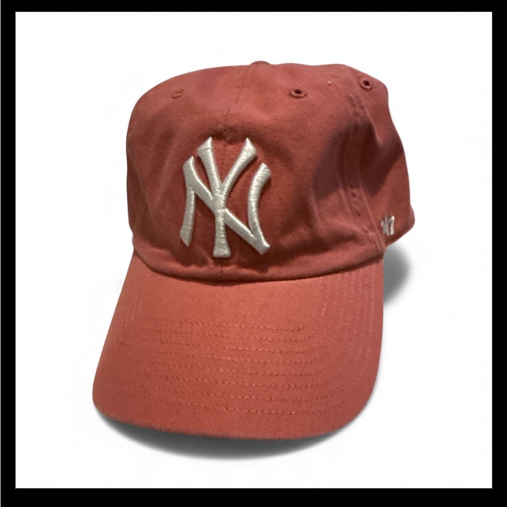 Genuine Merchandise Pink Cap New York Yankees